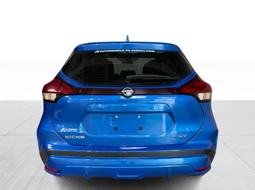 2024 Nissan Kicks - image 12