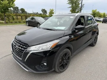 2023 Nissan Kicks - image 3