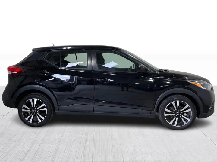 2020 Nissan Kicks