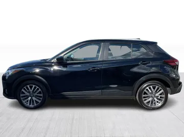 2024 Nissan Kicks - image 10