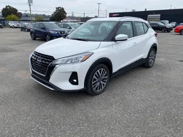 2024 Nissan Kicks - image 3