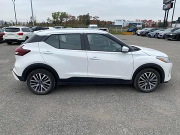 2024 Nissan Kicks - image 6