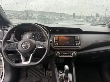2020 Nissan Kicks - image 11