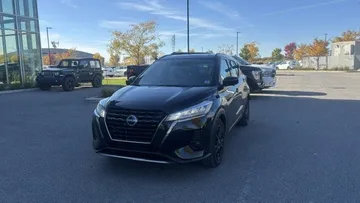 2023 Nissan Kicks - image 3