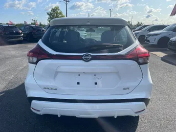 2024 Nissan Kicks - image 6