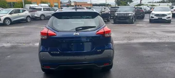 2020 Nissan Kicks - image 7