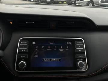 2020 Nissan Kicks - image 7