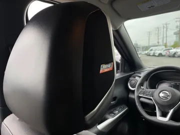 2020 Nissan Kicks - image 21