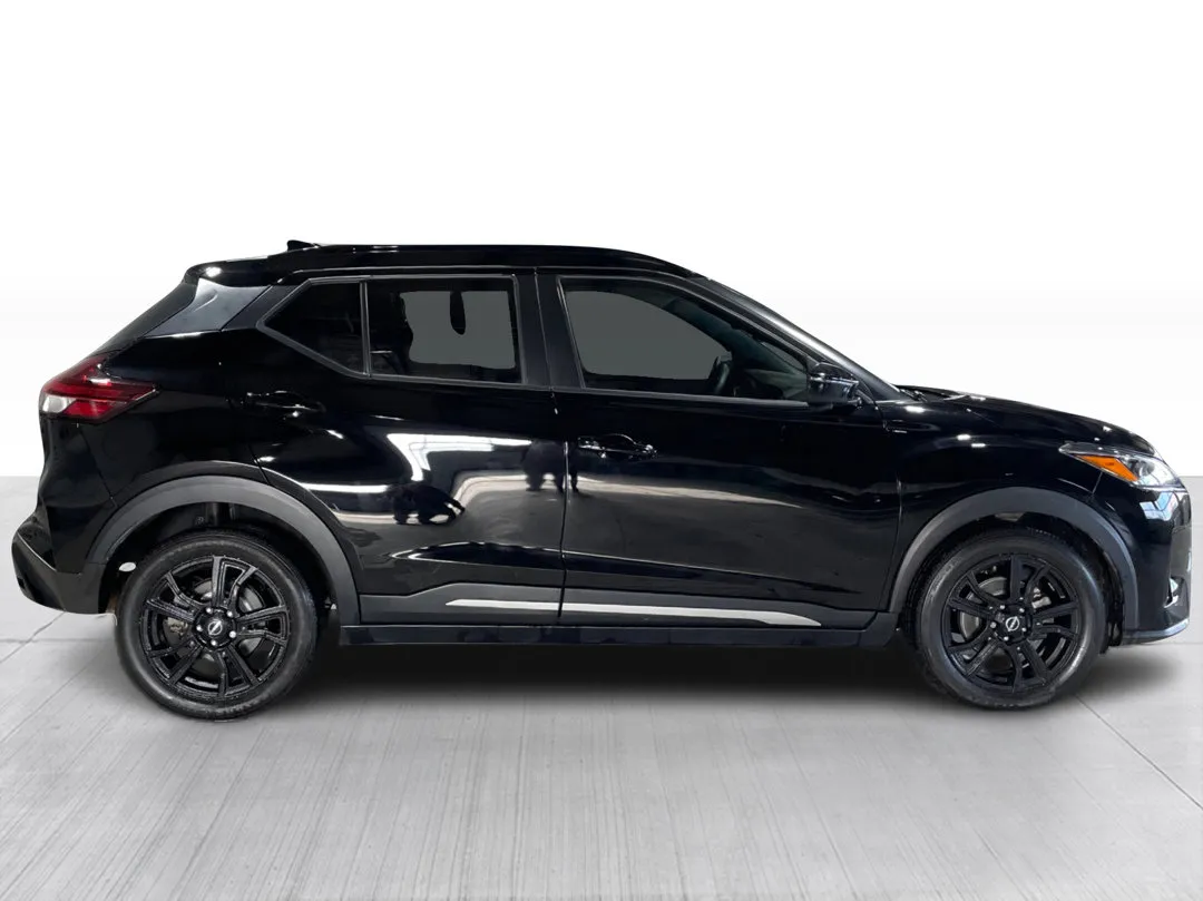 2023 Nissan Kicks — photo 2