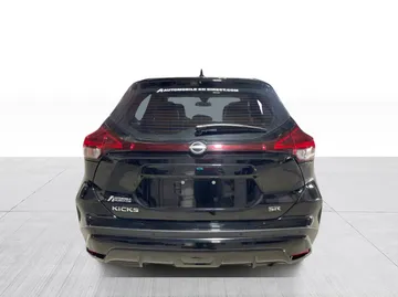 2023 Nissan Kicks - image 12