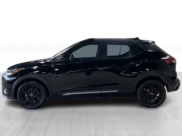 2023 Nissan Kicks - image 10