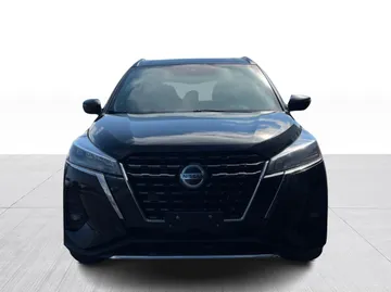 2021 Nissan Kicks - image 8