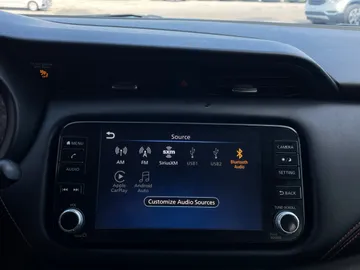 2021 Nissan Kicks - image 7