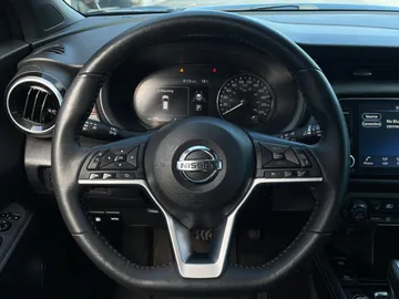 2021 Nissan Kicks - image 18