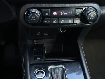 2021 Nissan Kicks - image 21
