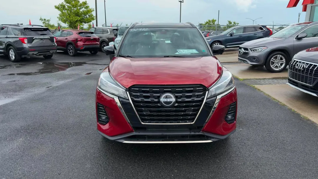 2022 Nissan Kicks — photo 2