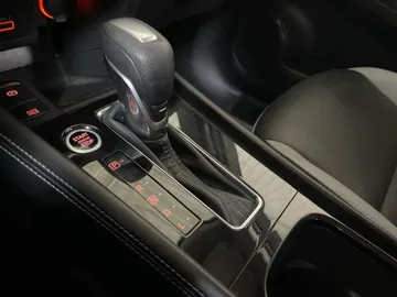 2022 Nissan Kicks - image 21