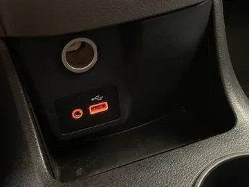 2021 Nissan NV200 Compact Cargo - image 22