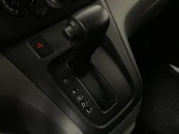 2021 Nissan NV200 Compact Cargo - image 22