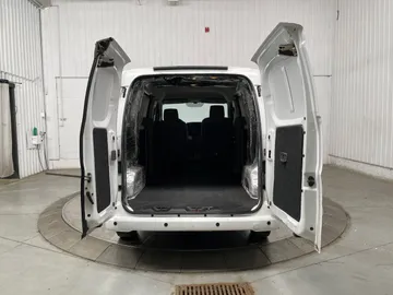 2021 Nissan NV200 Compact Cargo - image 11