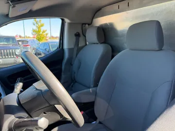 2021 Nissan NV200 Compact Cargo - image 8