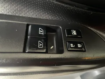 2019 Nissan NV200 Compact Cargo - image 19