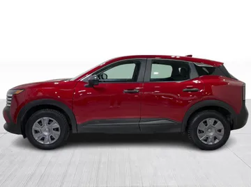 2025 Nissan Kicks - image 10