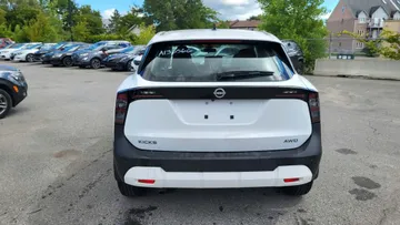 2026 Nissan Kicks - image 4