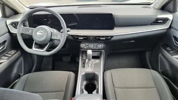 2026 Nissan Kicks - image 9