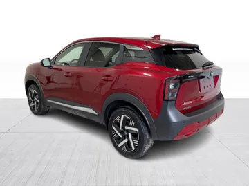 2025 Nissan Kicks - image 11