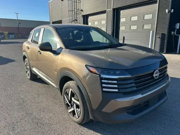 2025 Nissan Kicks