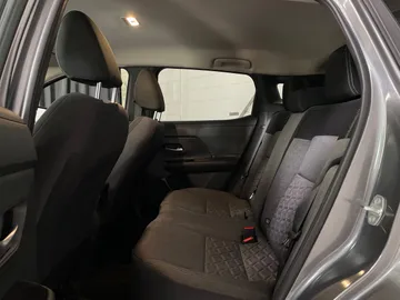2026 Nissan Kicks - image 15