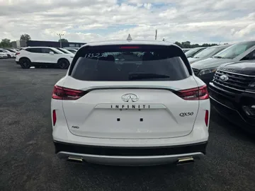 2023 INFINITI QX50 - image 6