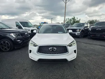 2023 INFINITI QX50 - image 2
