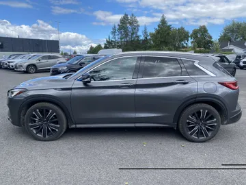 2022 INFINITI QX50 - image 4
