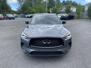 2022 INFINITI QX50 - image 2