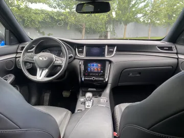 2022 INFINITI QX50 - image 9