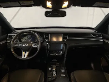 2022 INFINITI QX50 - image 4