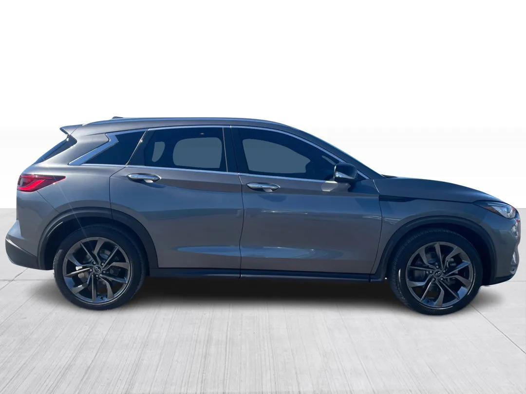 2022 INFINITI QX50 — photo 2