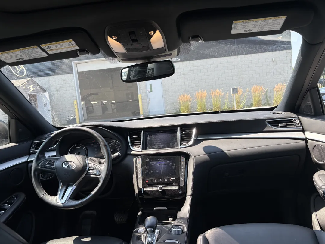 2021 INFINITI QX50 — photo 8