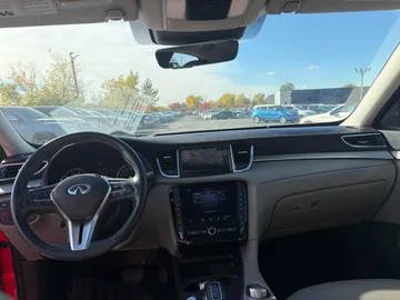 2024 INFINITI QX50 - image 9