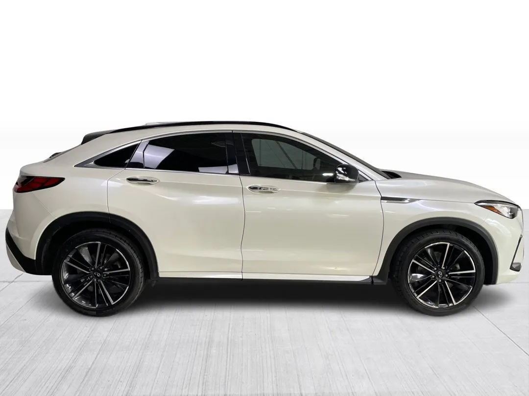 2022 INFINITI QX55 — photo 2