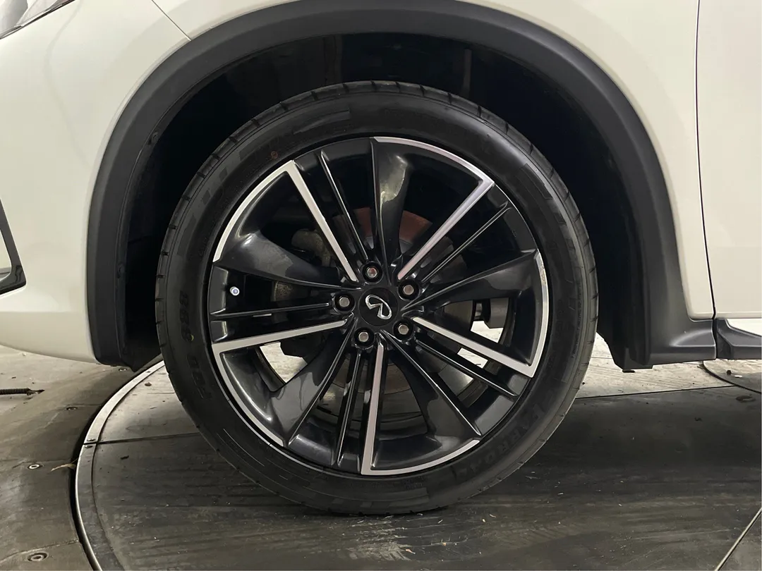 2022 INFINITI QX55 — photo 6