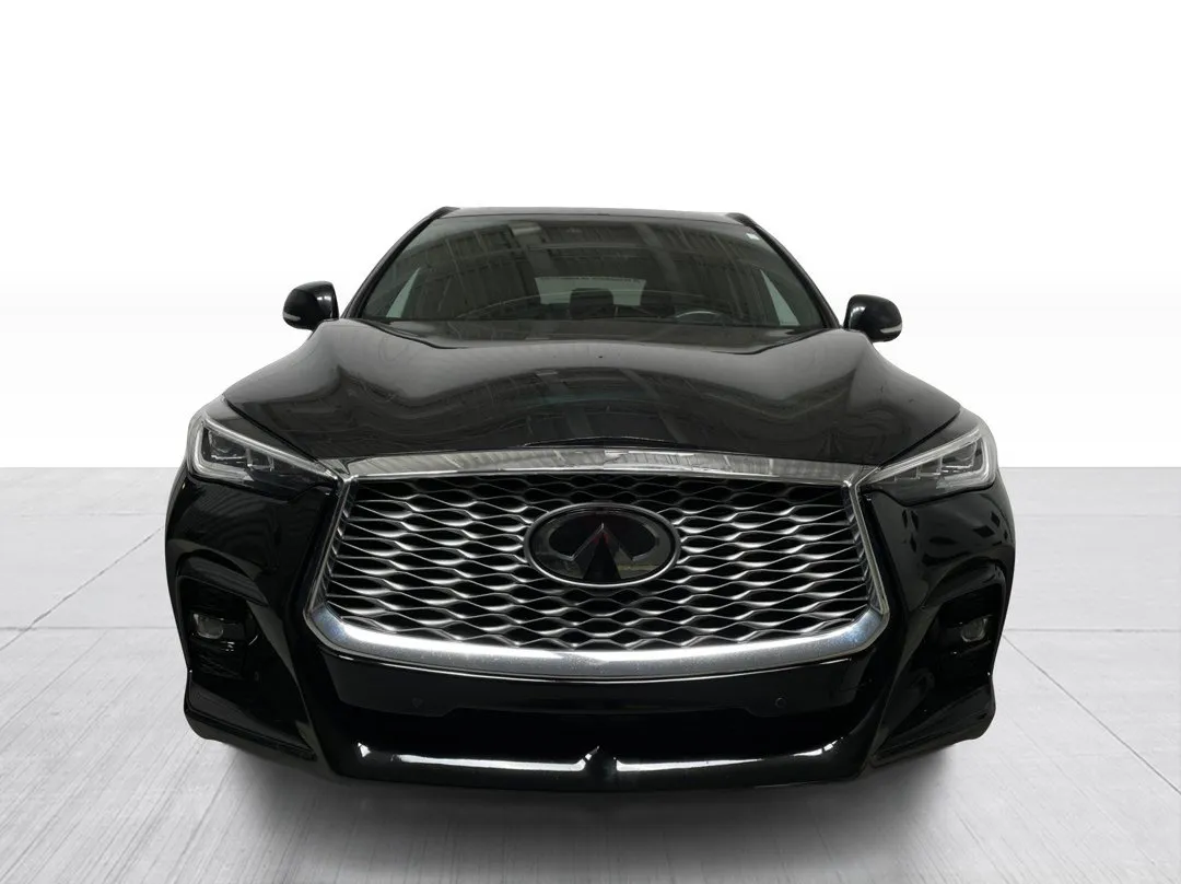 2022 INFINITI QX55 — photo 8