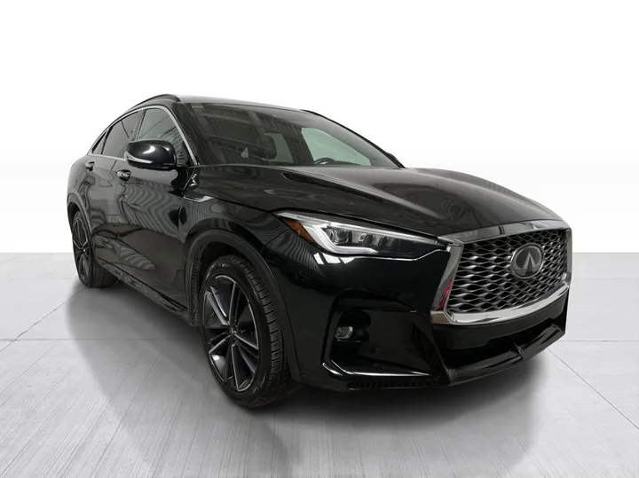 2022 INFINITI QX55 - image principale