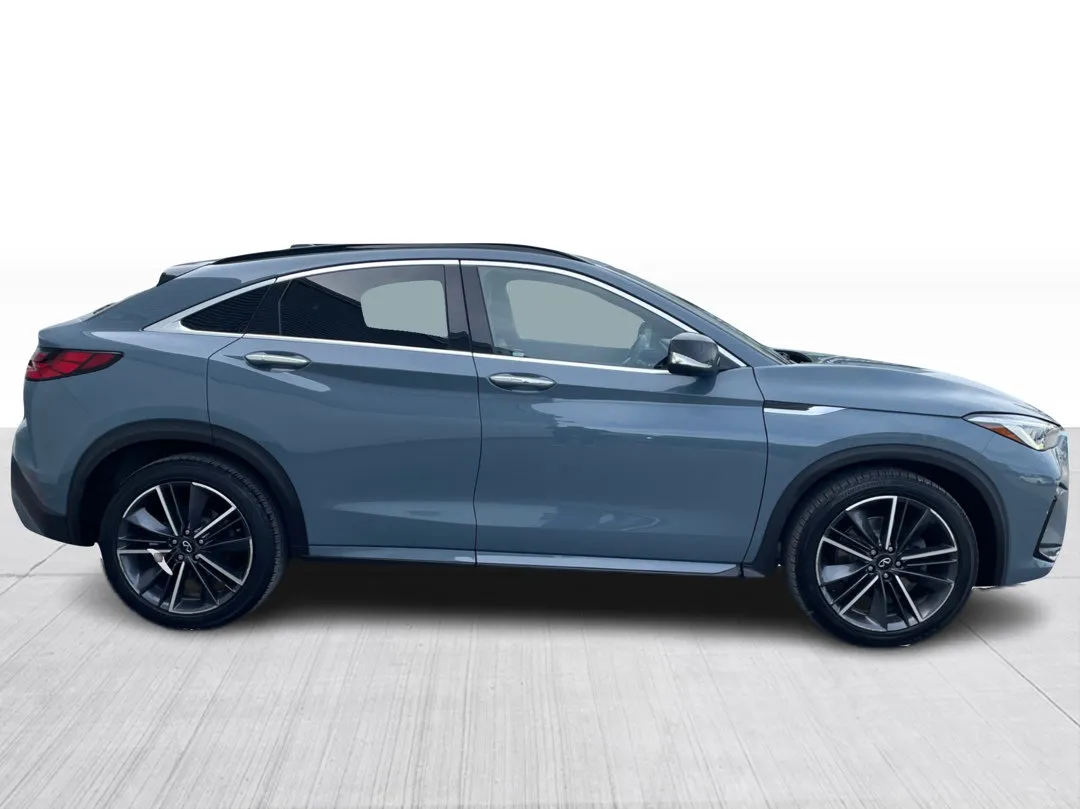2023 INFINITI QX55 — photo 2