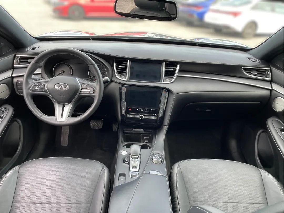 2023 INFINITI QX55 — photo 4