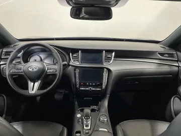 2023 INFINITI QX55 - image 4