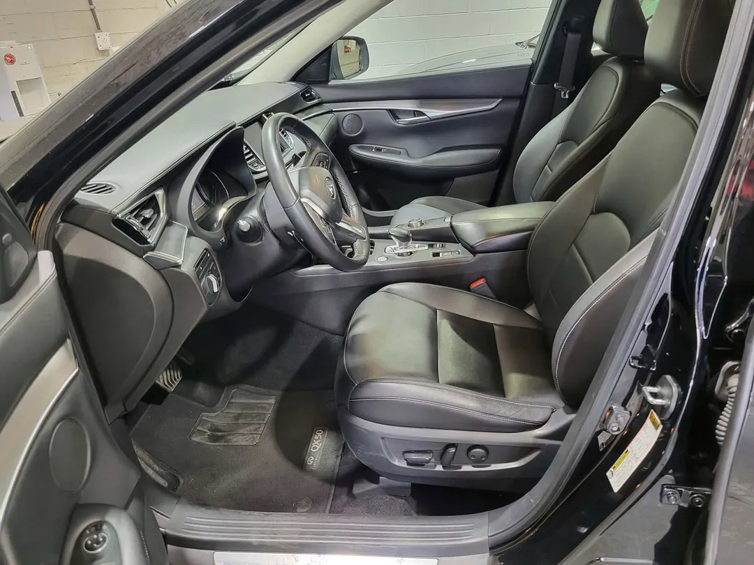 2020 INFINITI QX50 — photo 7