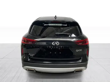 2020 INFINITI QX50 - image 12